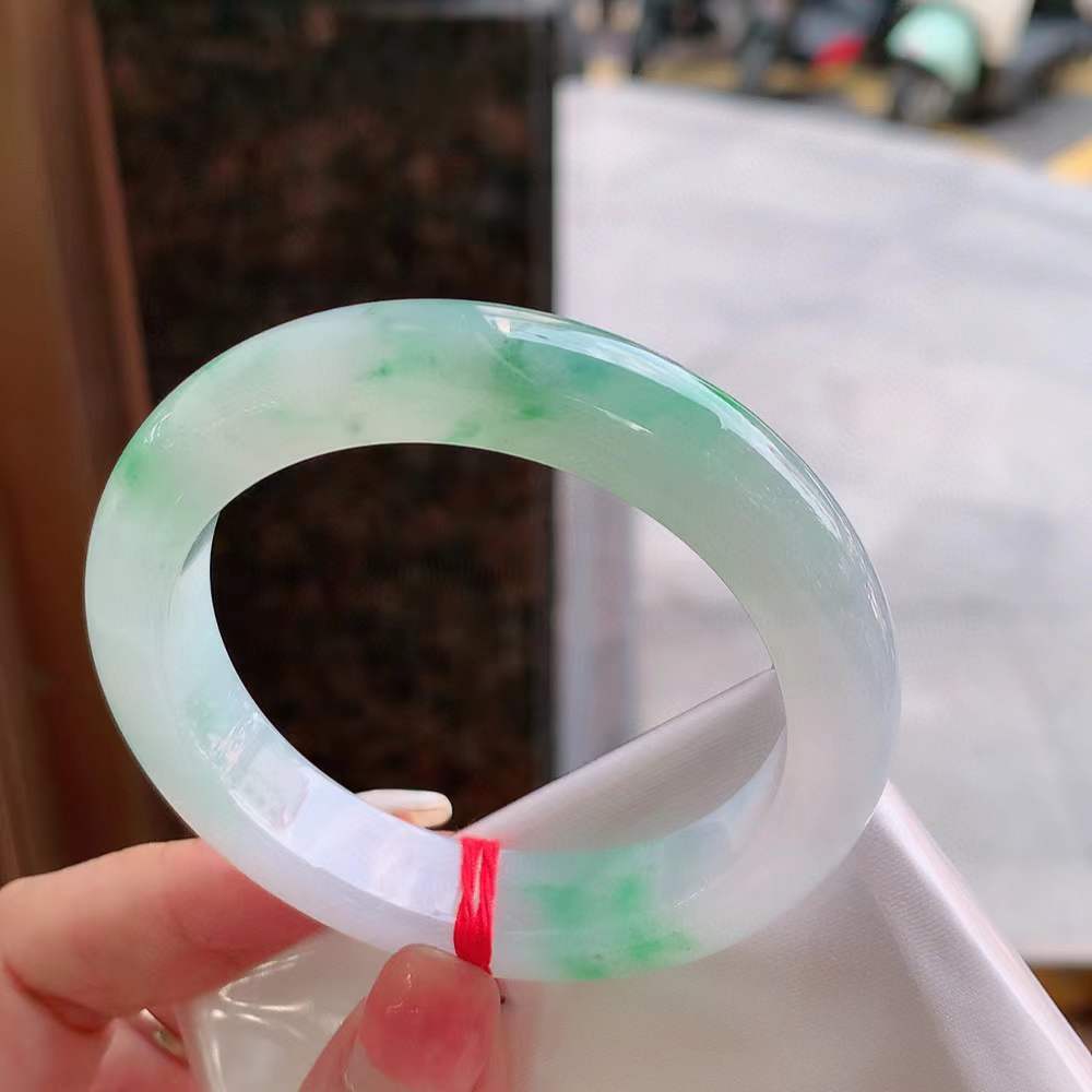 正圈冰阳绿翡翠手镯