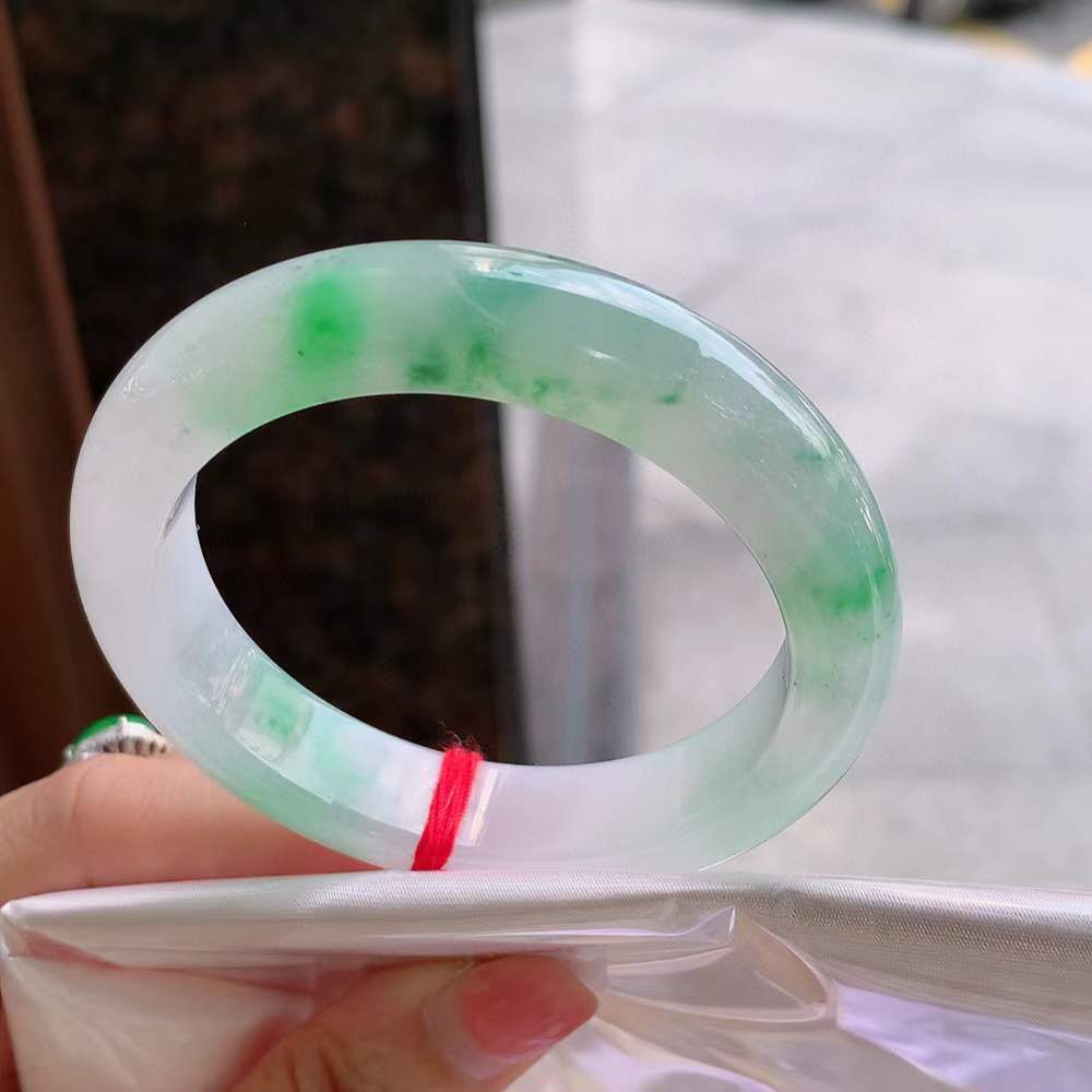 正圈冰阳绿翡翠手镯