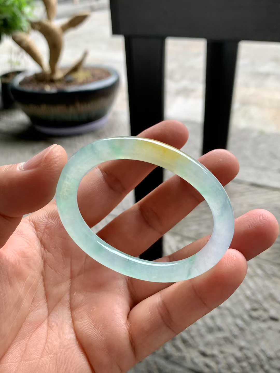 冰种黄加绿贵妃翡翠手镯~