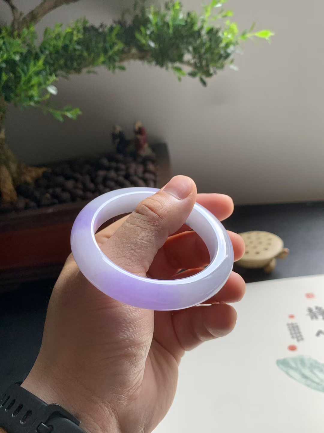 冰糯种紫罗兰正圈翡翠手镯