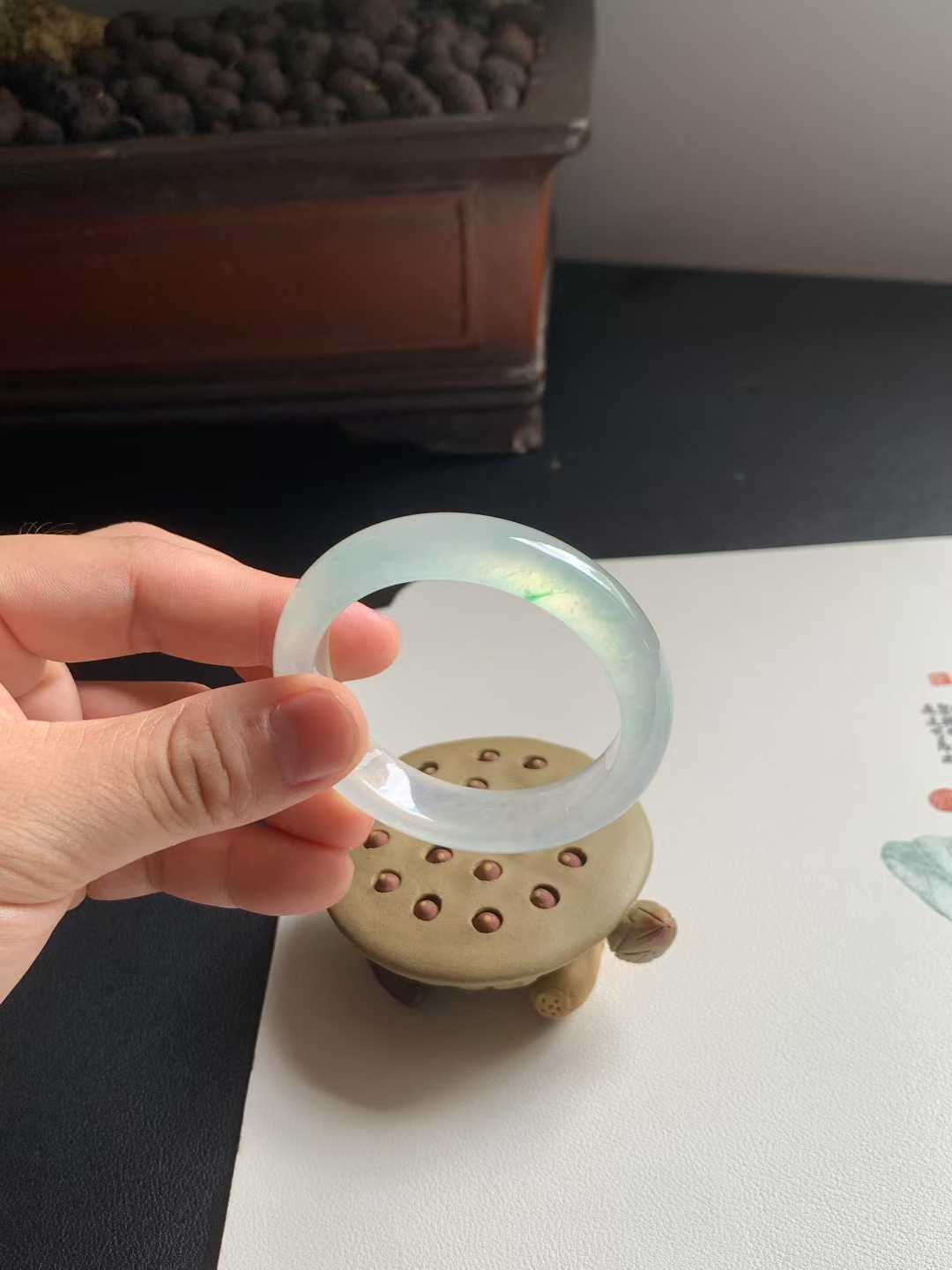 玻璃种金丝翠正圈翡翠手镯~