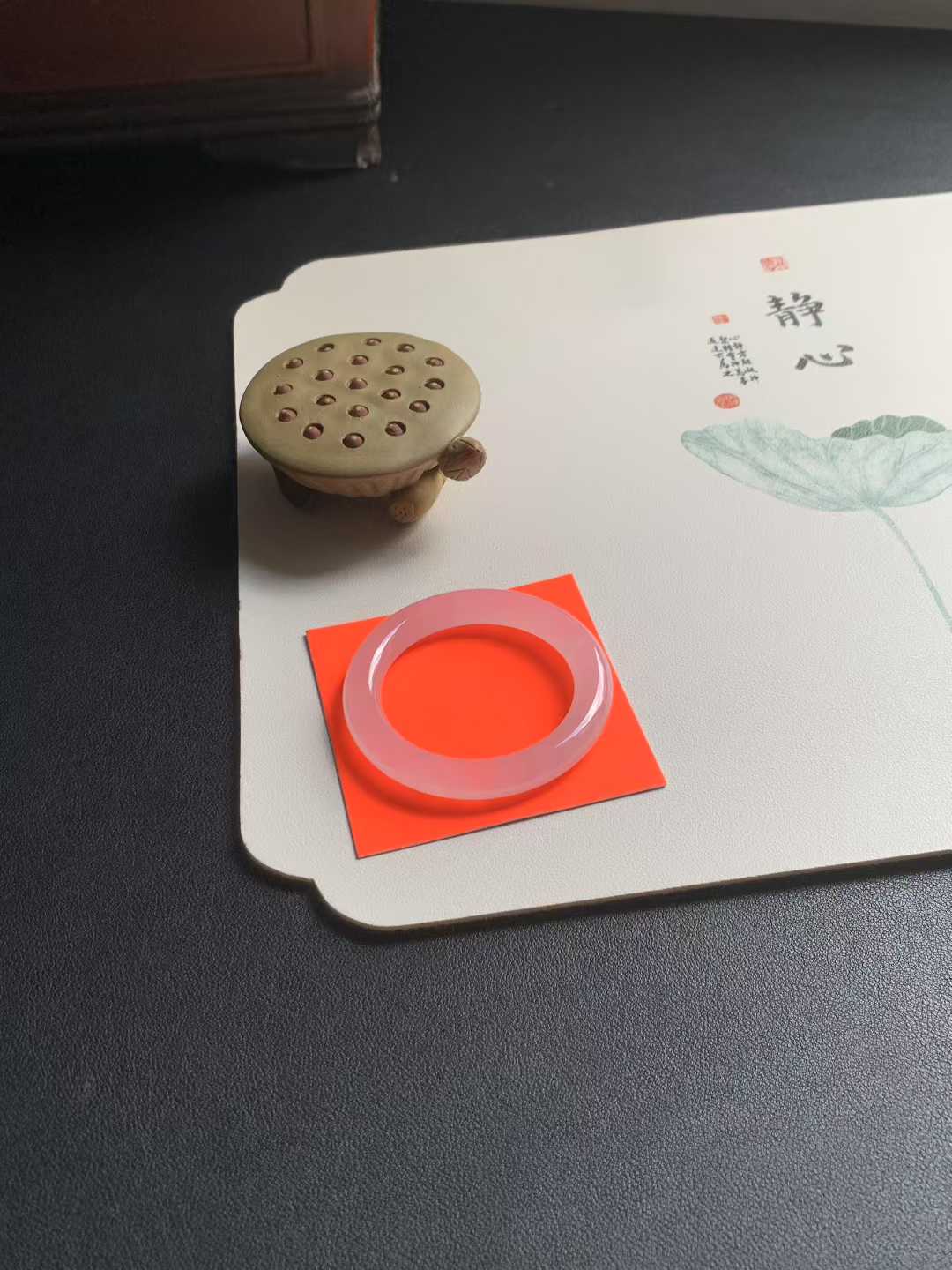 冰种白月光圆条翡翠手镯