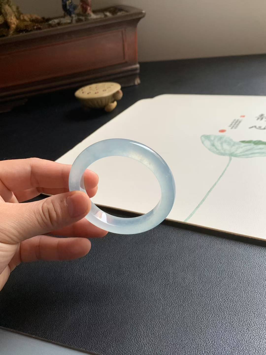 高冰底冰川蓝正圈翡翠手镯