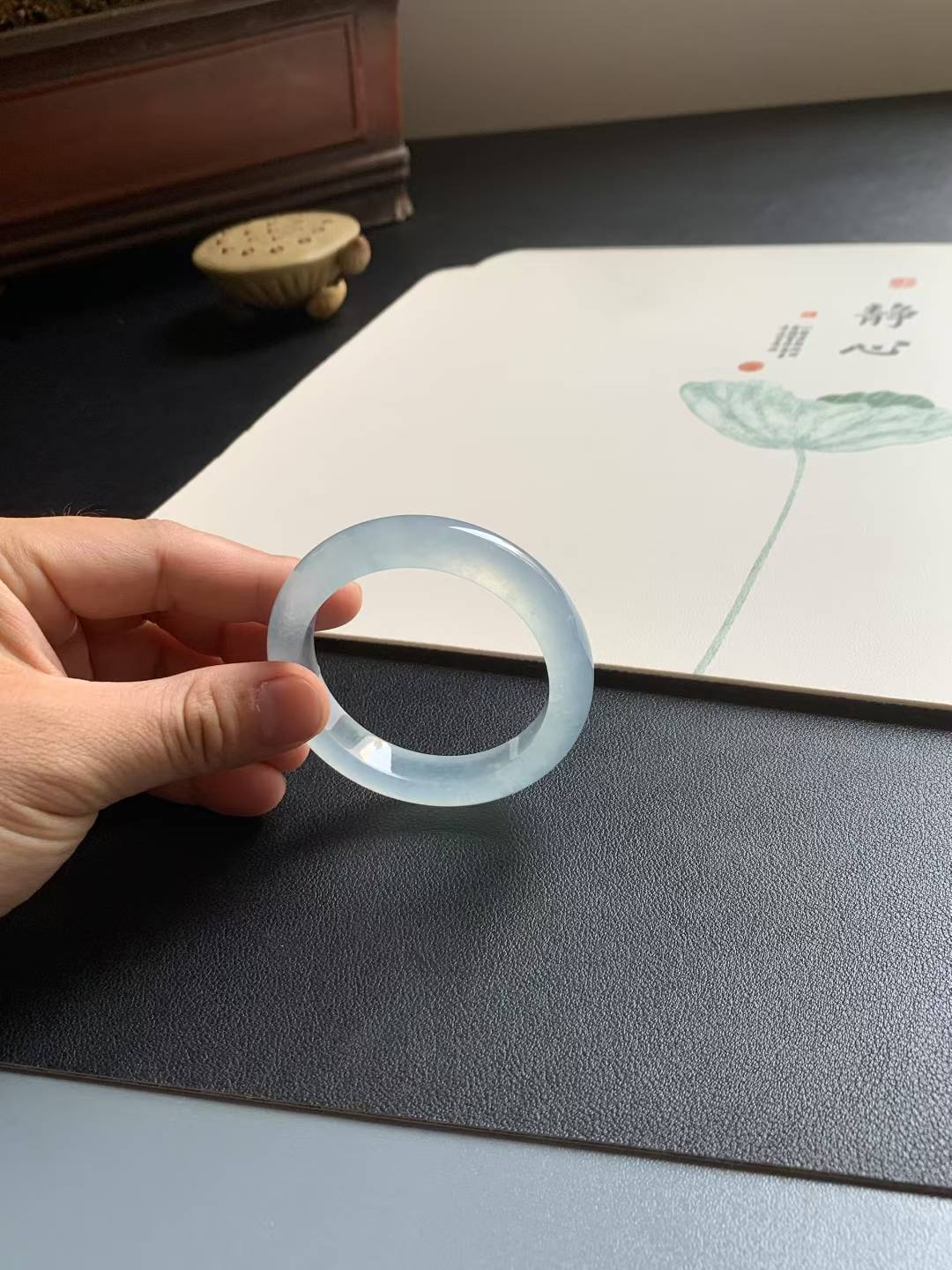 高冰底冰川蓝正圈翡翠手镯