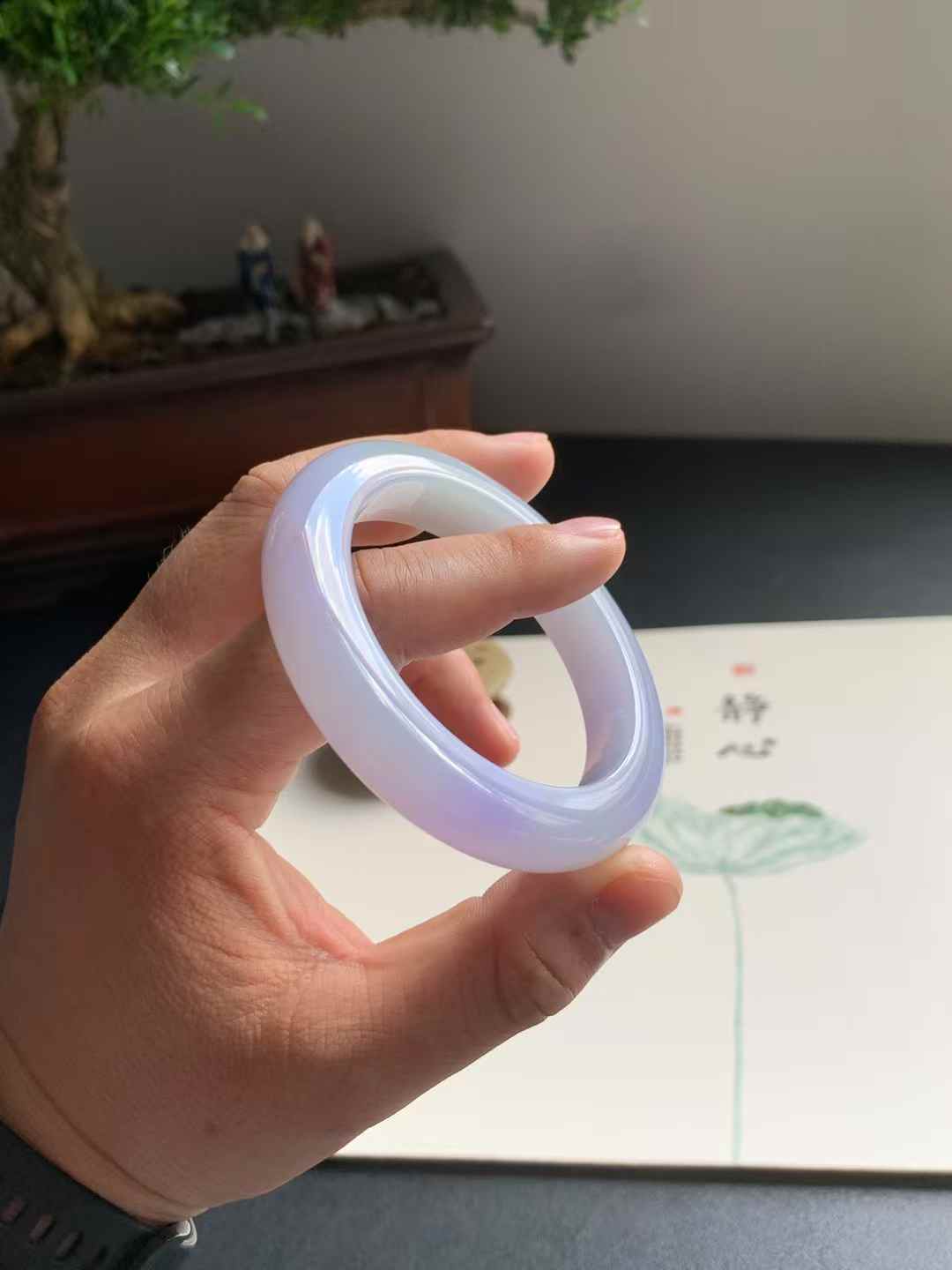 紫罗兰正圈翡翠手镯
