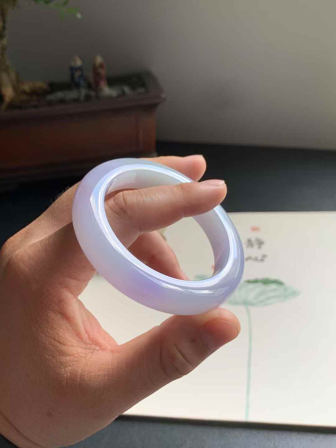 紫罗兰正圈翡翠手镯