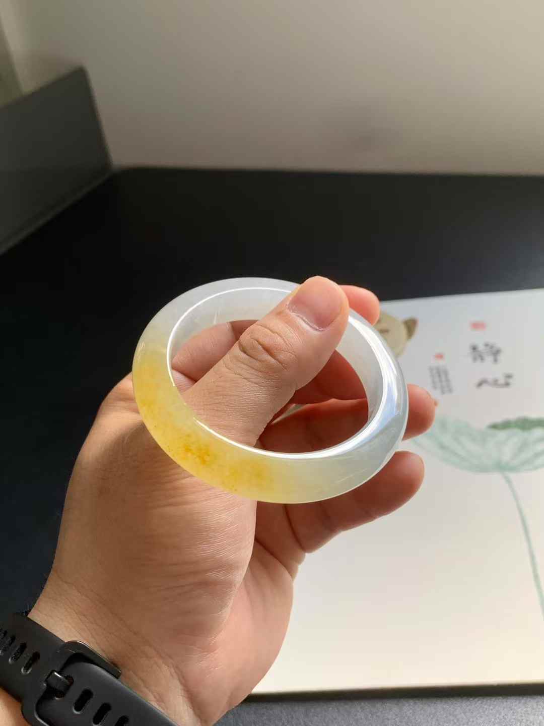 冰种黄翡正圈翡翠手镯