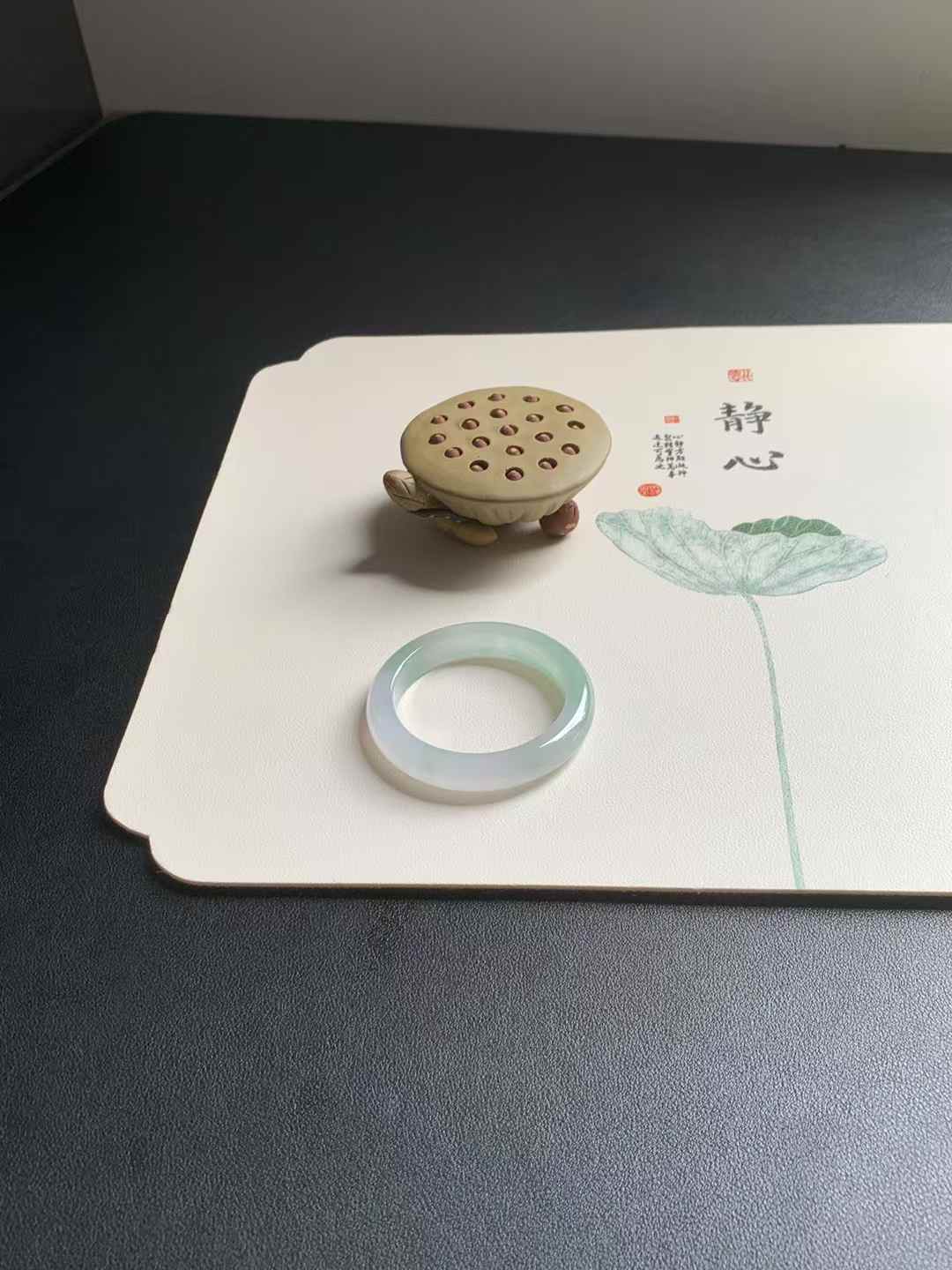 冰种甜绿正圈翡翠手镯