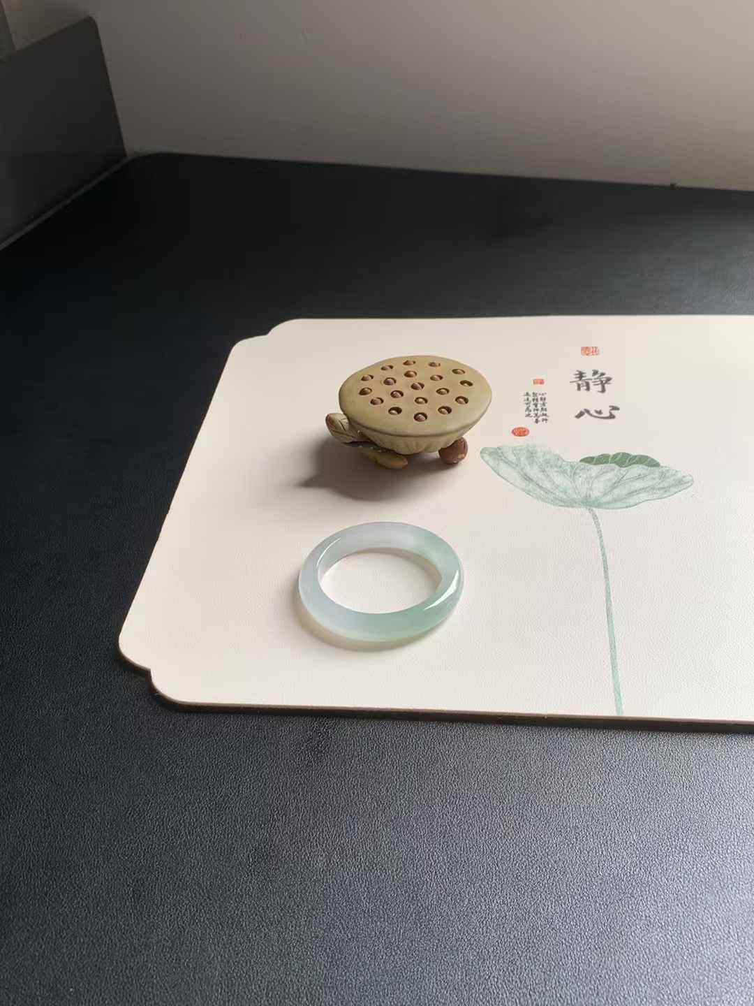 冰种甜绿正圈翡翠手镯