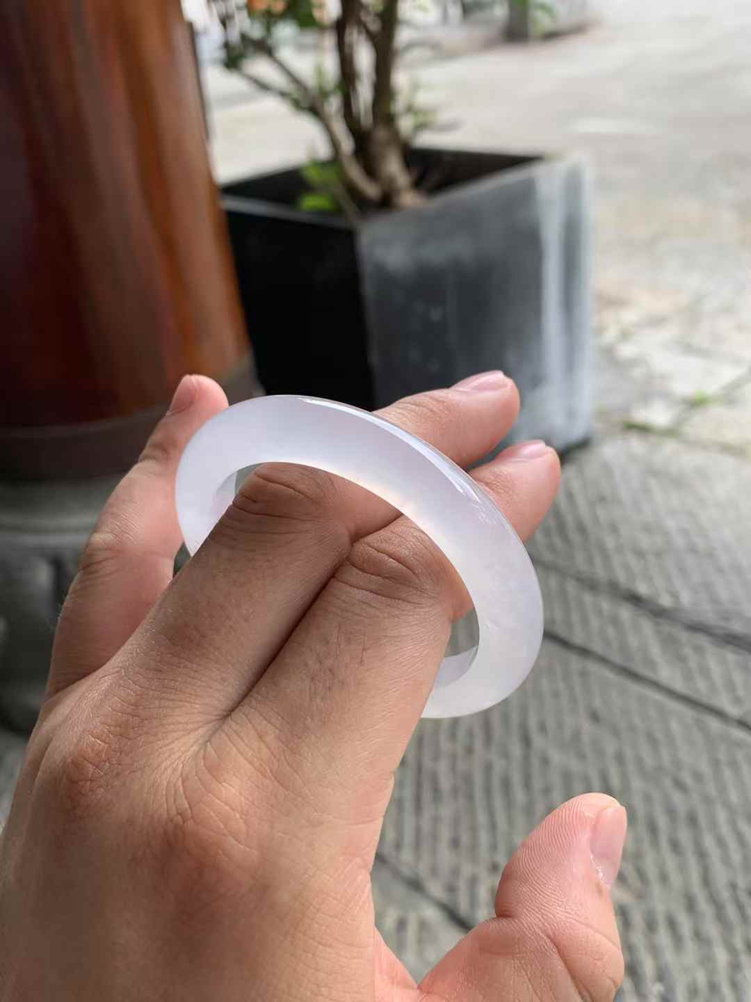 高冰底起光正圈翡翠手镯