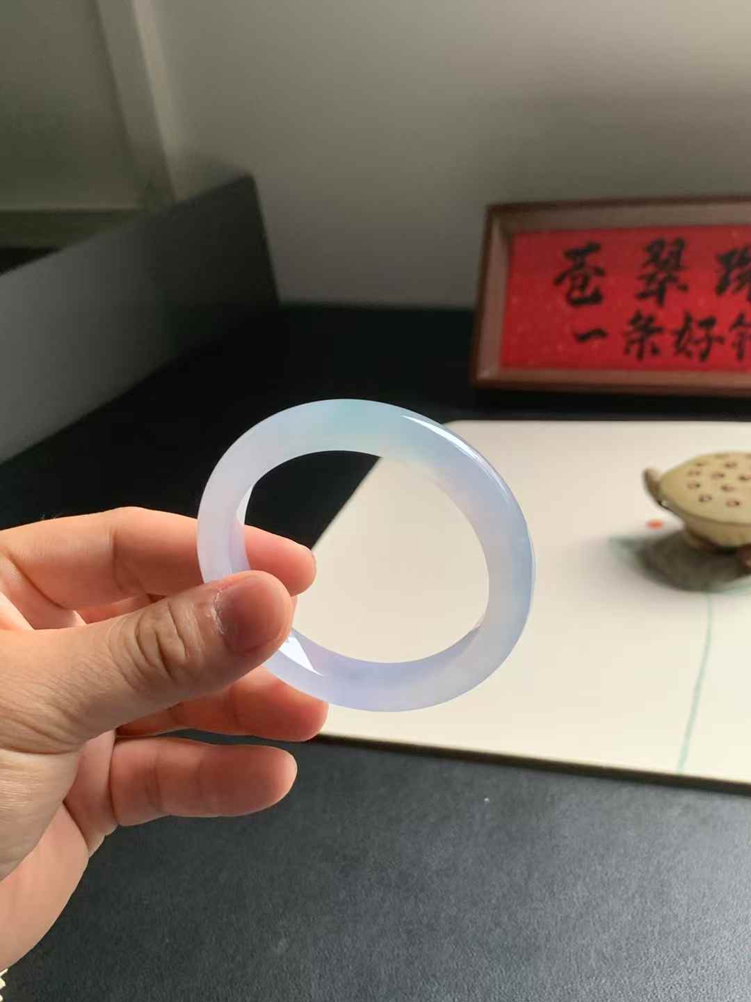 冰胶春彩正圈翡翠手镯~