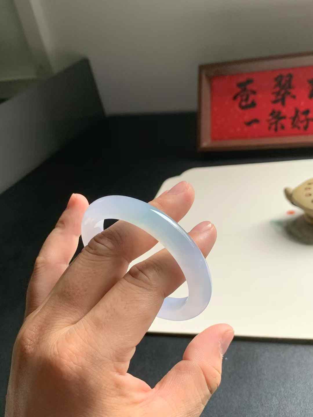 冰胶春彩正圈翡翠手镯~