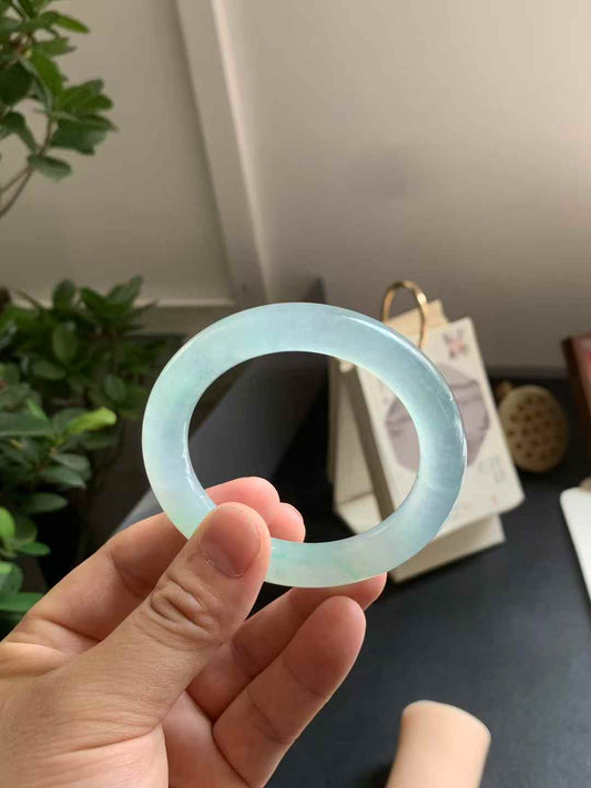 木那甜绿翡翠手镯