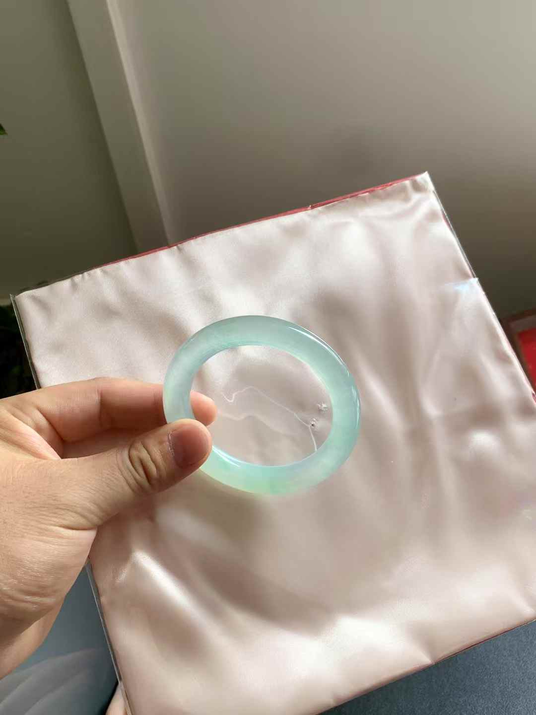 木那甜绿翡翠手镯