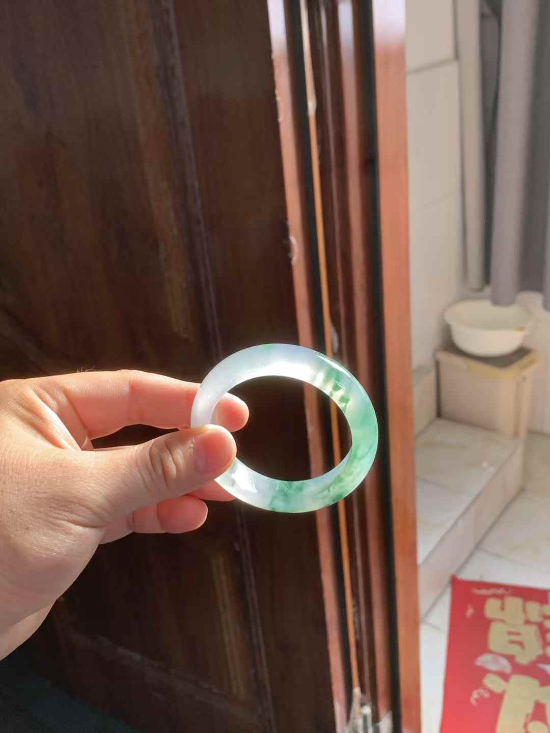 高冰底飘花正圈翡翠手镯