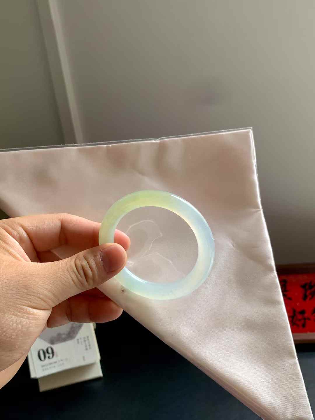 冰糖黄圆条翡翠手镯