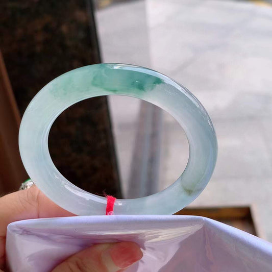 圆条冰玻飘花翡翠手镯