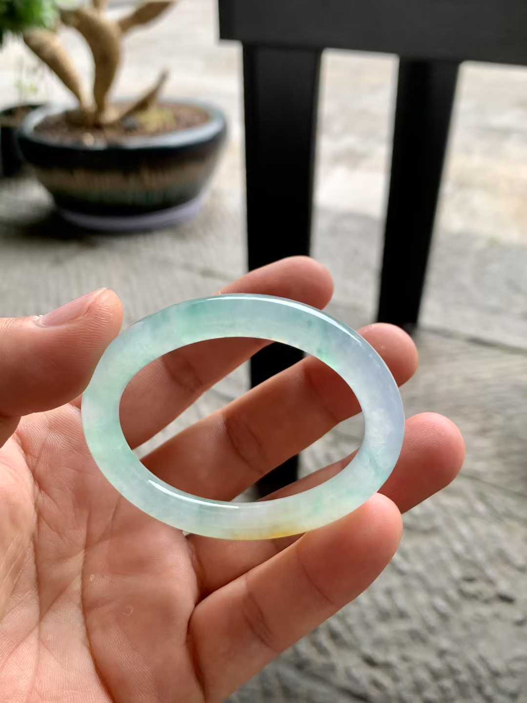 冰种黄加绿贵妃翡翠手镯～