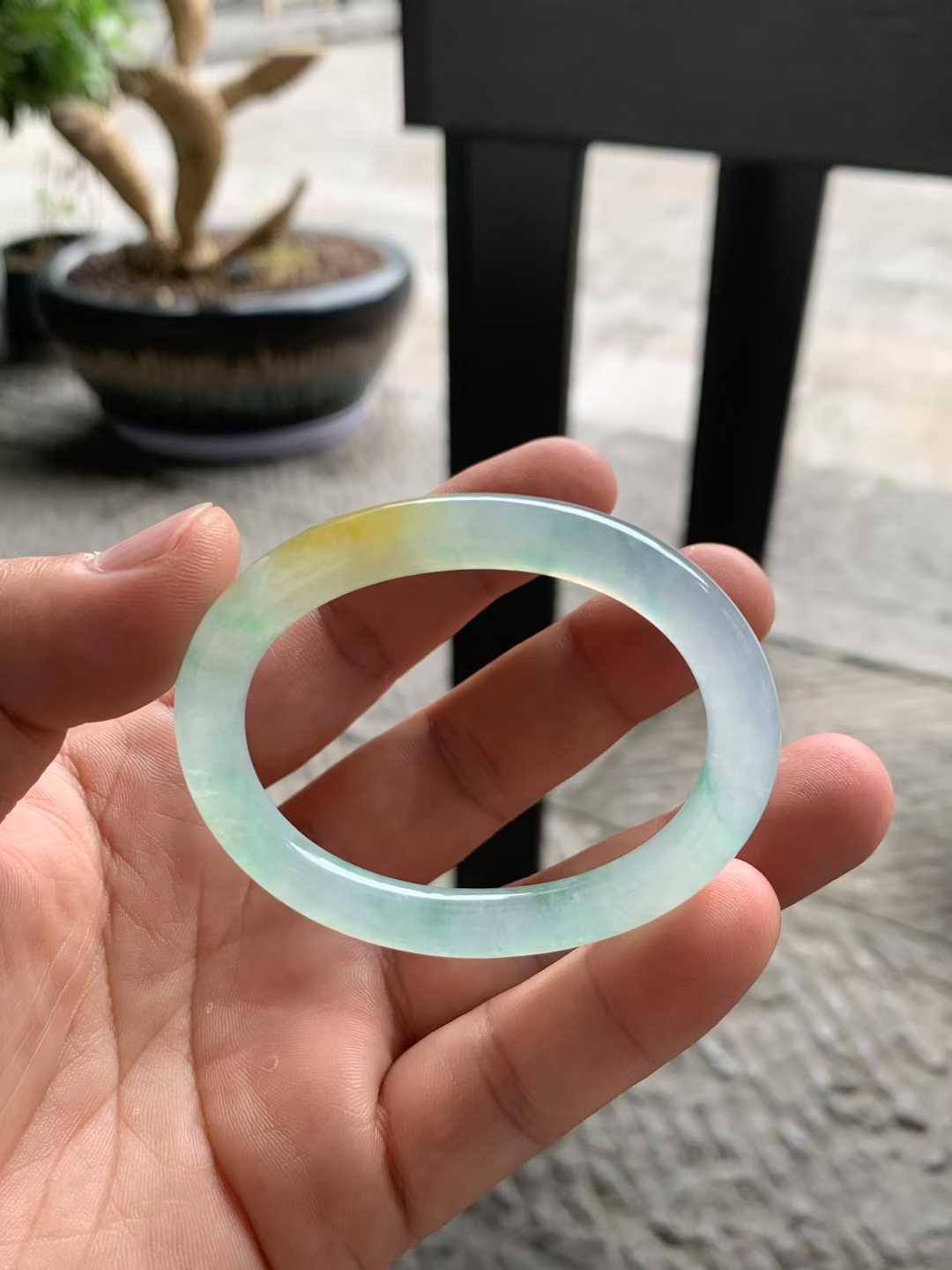 冰种黄加绿贵妃翡翠手镯～