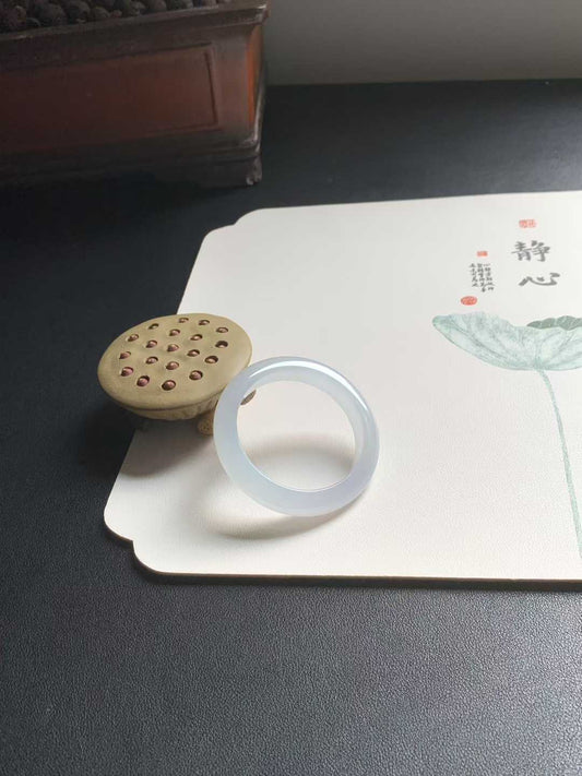 冰胶晴底正圈翡翠手镯