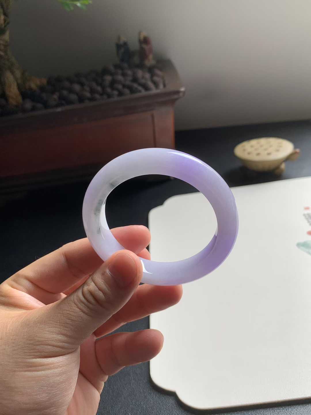 冰糯种紫罗兰正圈翡翠手镯