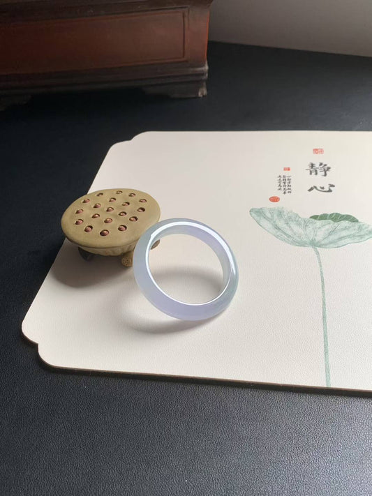 冰胶春彩正圈翡翠手镯