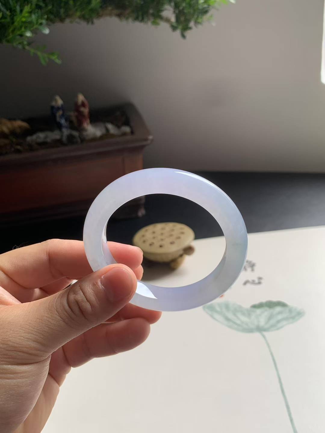 冰胶春彩正圈翡翠手镯