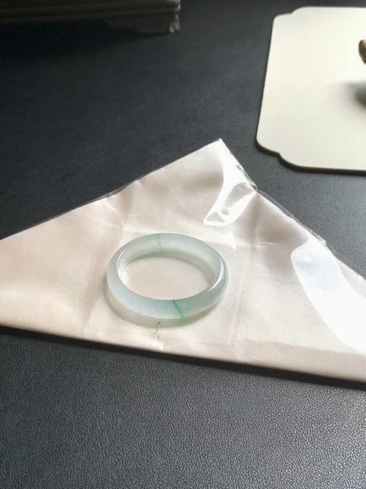 冰种金丝绿贵妃翡翠手镯