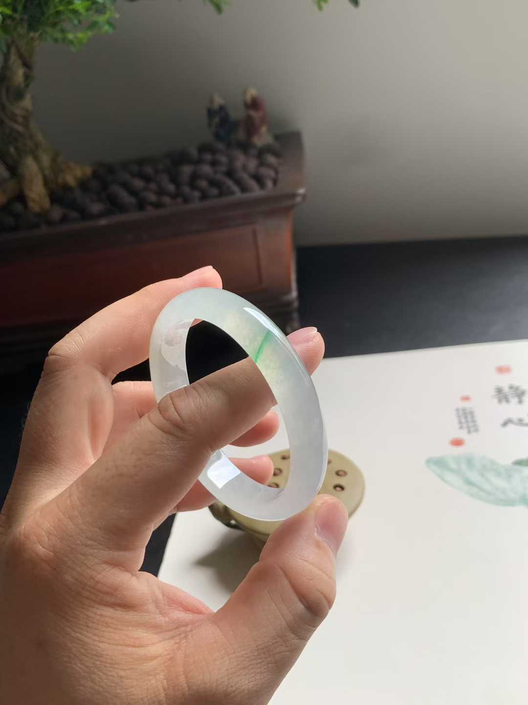 冰种金丝绿贵妃翡翠手镯