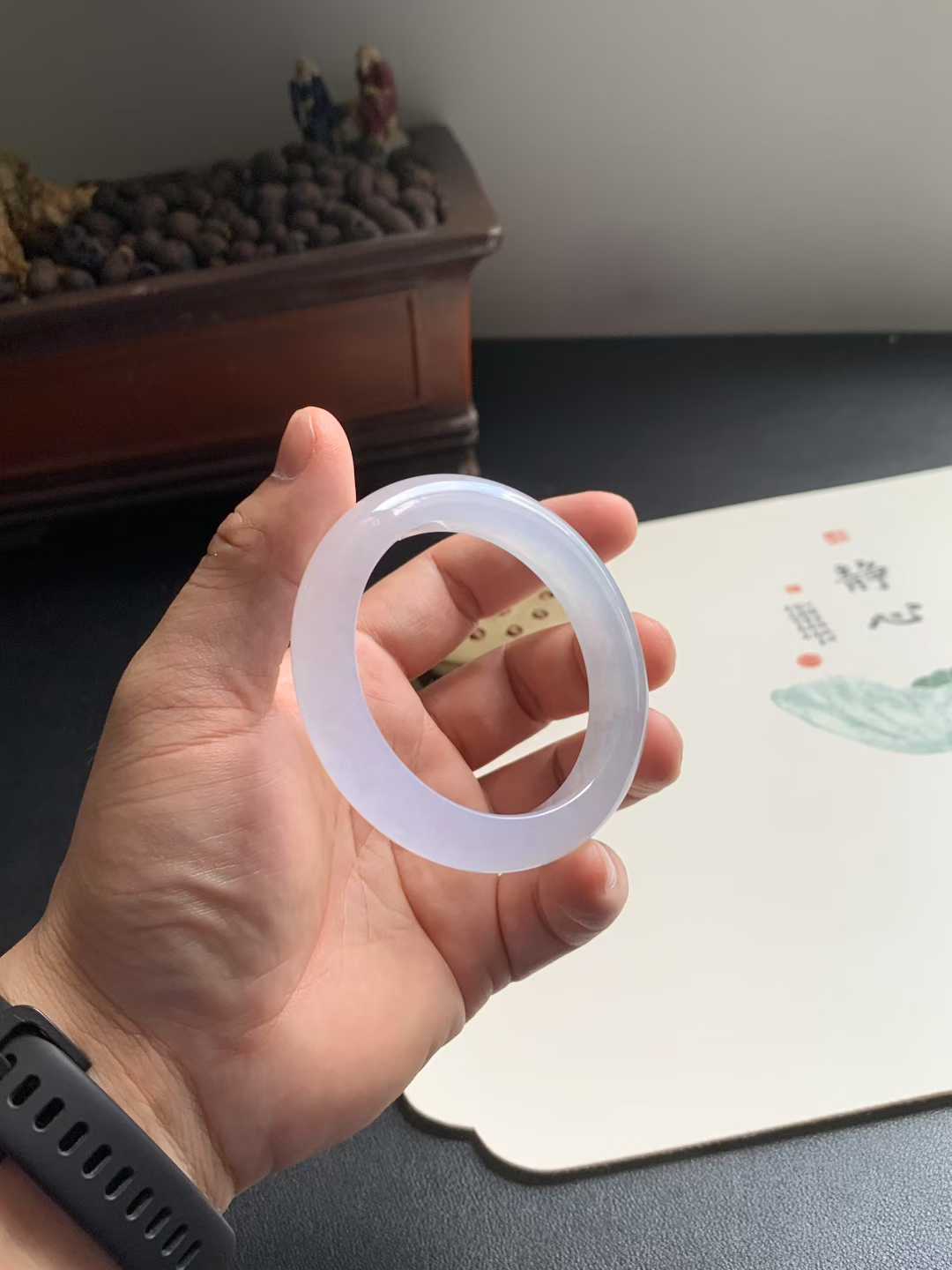 冰种粉紫正圈翡翠手镯
