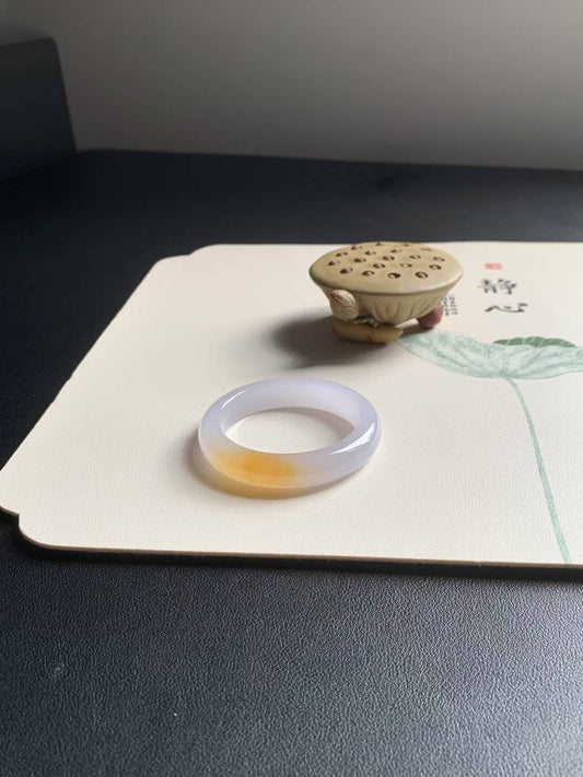 冰胶黄翡正圈翡翠手镯