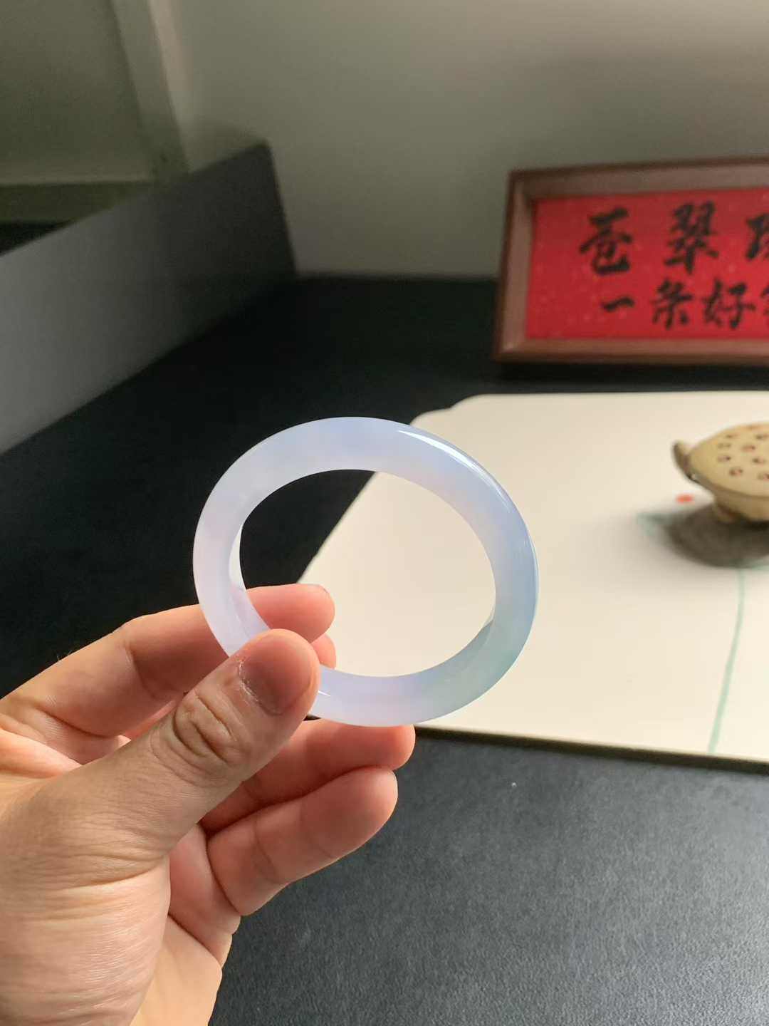 冰胶春彩正圈翡翠手镯