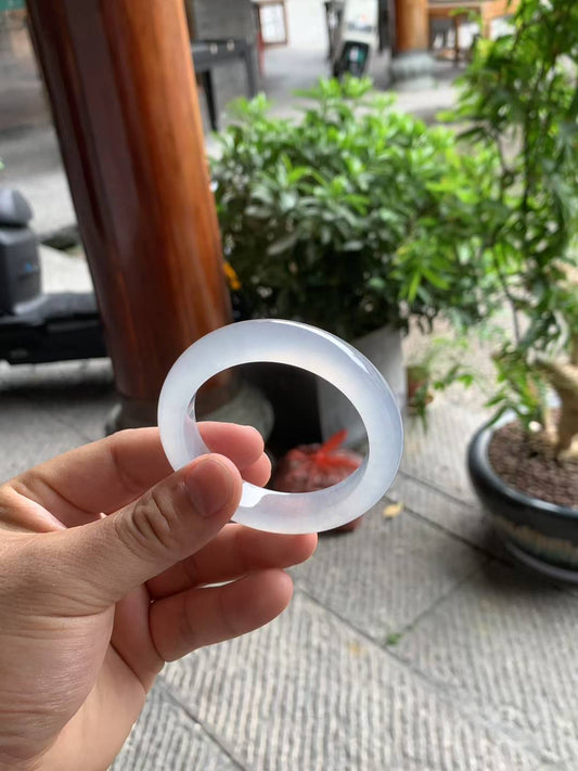 玻璃底白月光正圈翡翠手镯