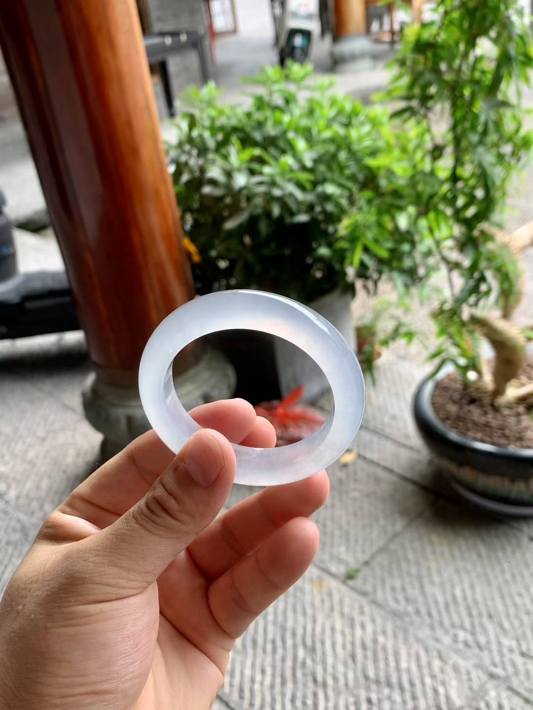 玻璃底白月光正圈翡翠手镯