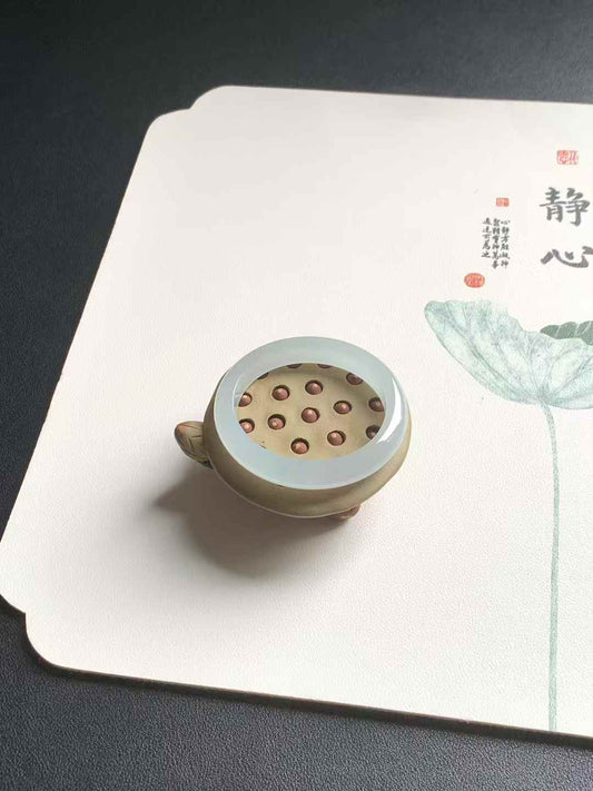冰胶晴底贵妃翡翠手镯