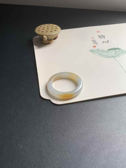 冰糯种黄翡正圈翡翠手镯