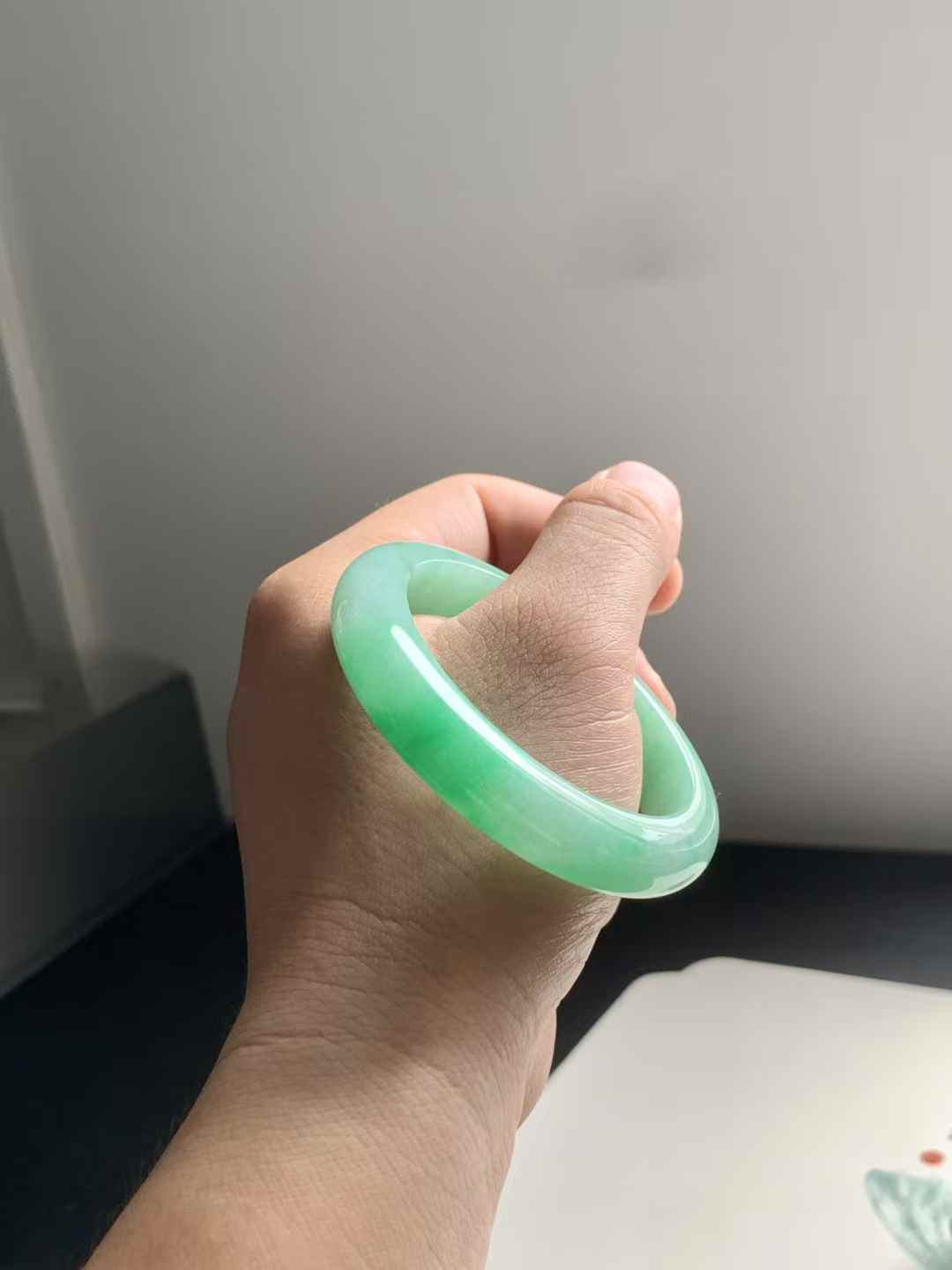 满绿正圈翡翠手镯