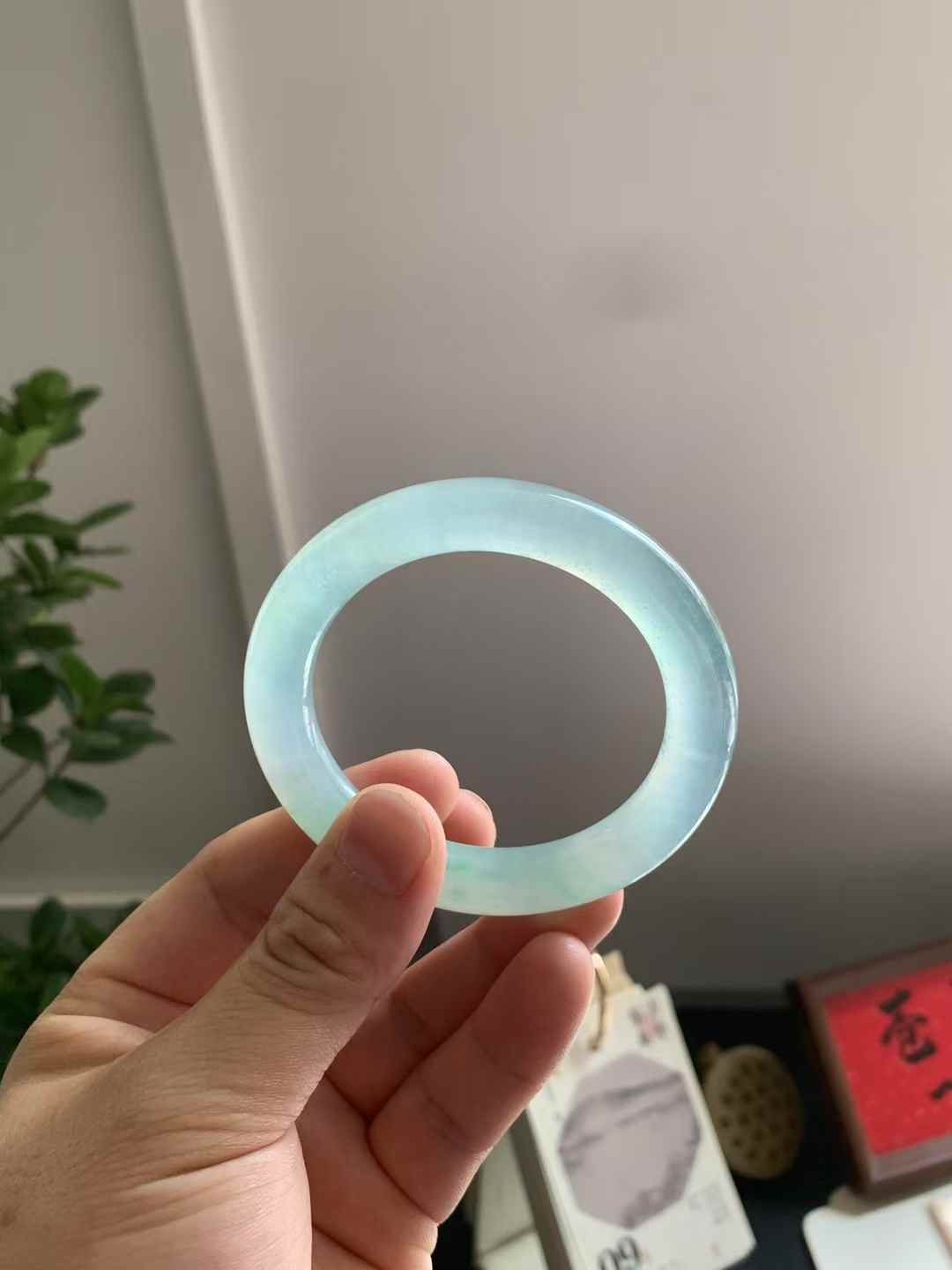 木那甜绿翡翠手镯