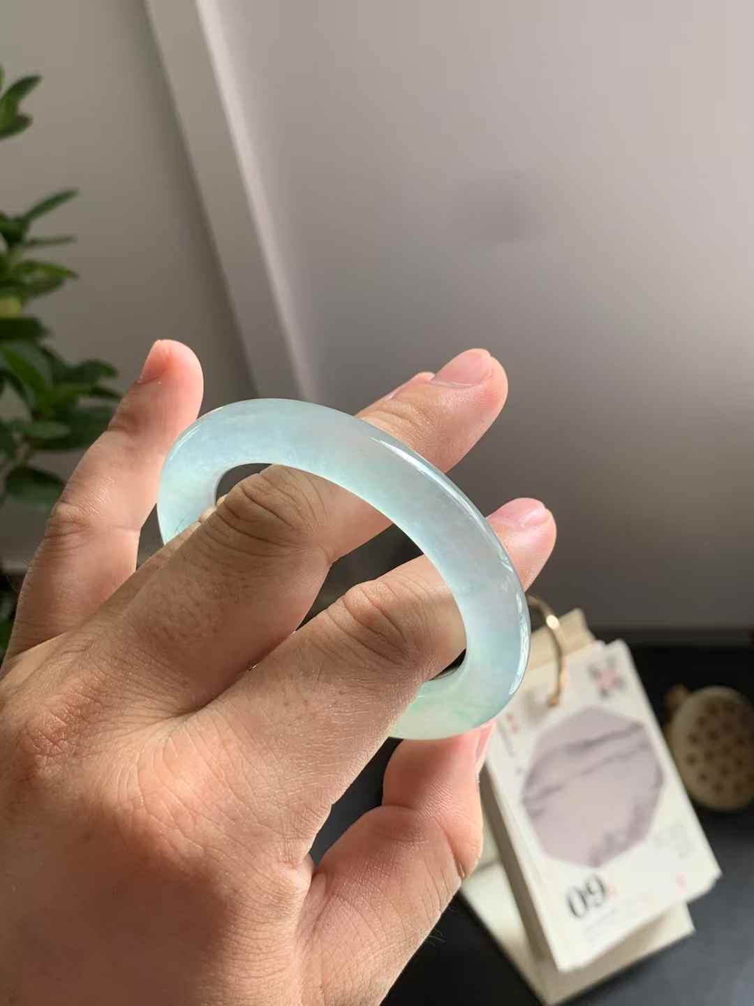 木那甜绿翡翠手镯