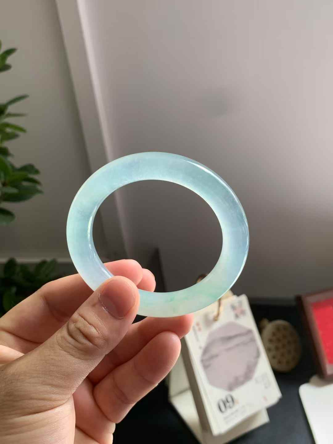 木那甜绿翡翠手镯