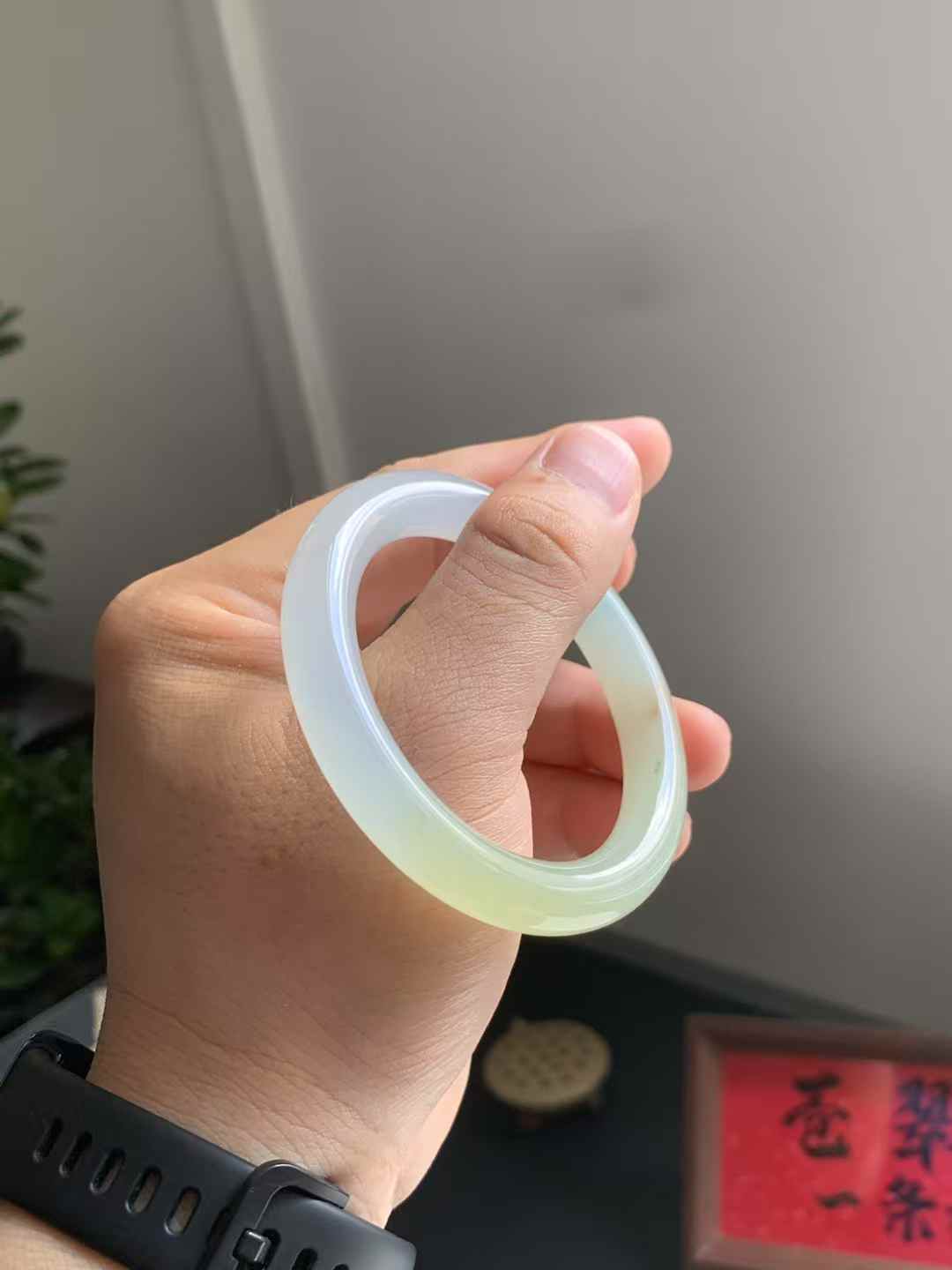冰糖黄圆条翡翠手镯
