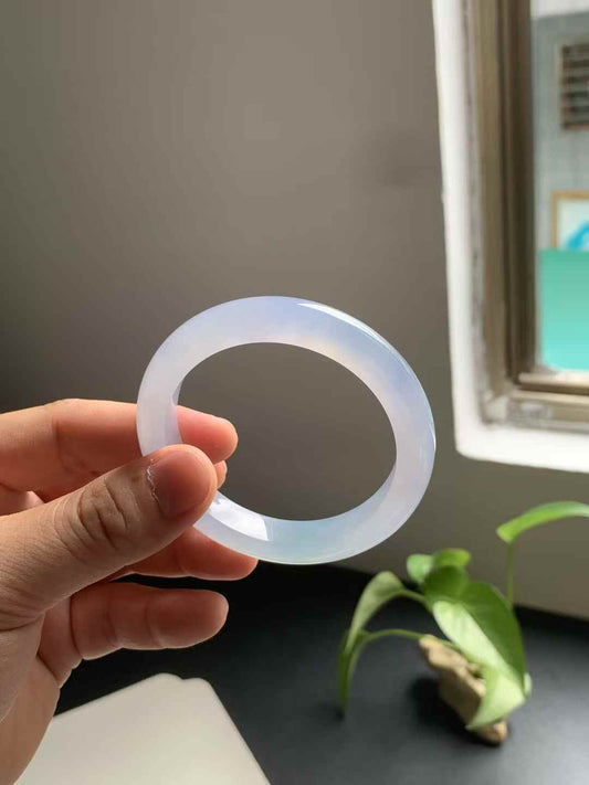 冰胶春彩正圈翡翠手镯